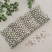 Load image into Gallery viewer, Midnight Forest / Olive Dots Large Heat pack