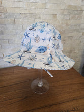 Load image into Gallery viewer, Turtle Hat sz Medium