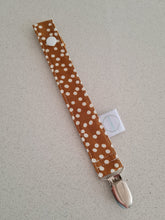 Load image into Gallery viewer, Linen Mustard Polkadots Dummy Clip / Pacifier Clip